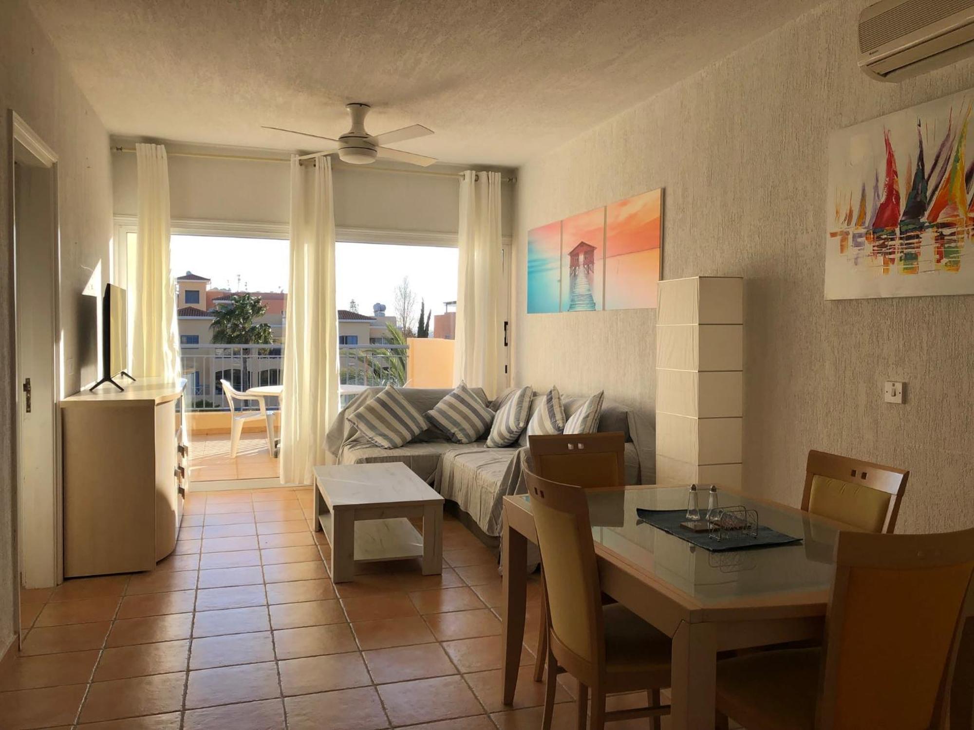 Limnaria Gardens - 1 Bedroom, Sunny Apartment With Stunning Pool Views Paphos Exterior photo